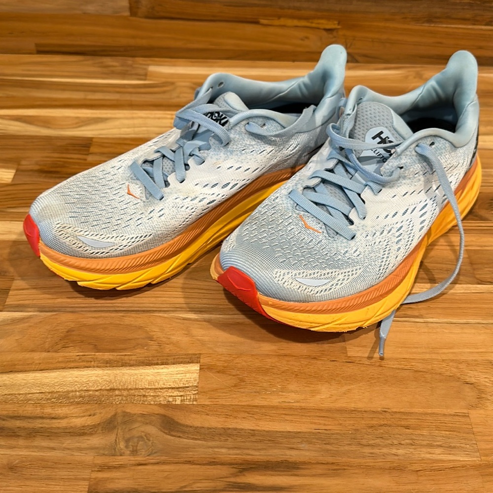 Women’s Hoka Clifton 8